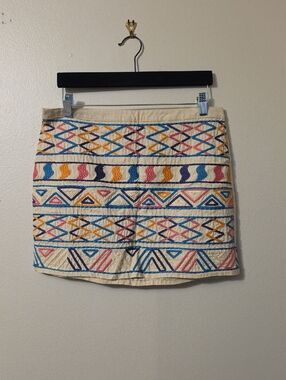 FOREVER 21 Embroidered Geometric Mini Skirt - Cream & Multicolor Size L.